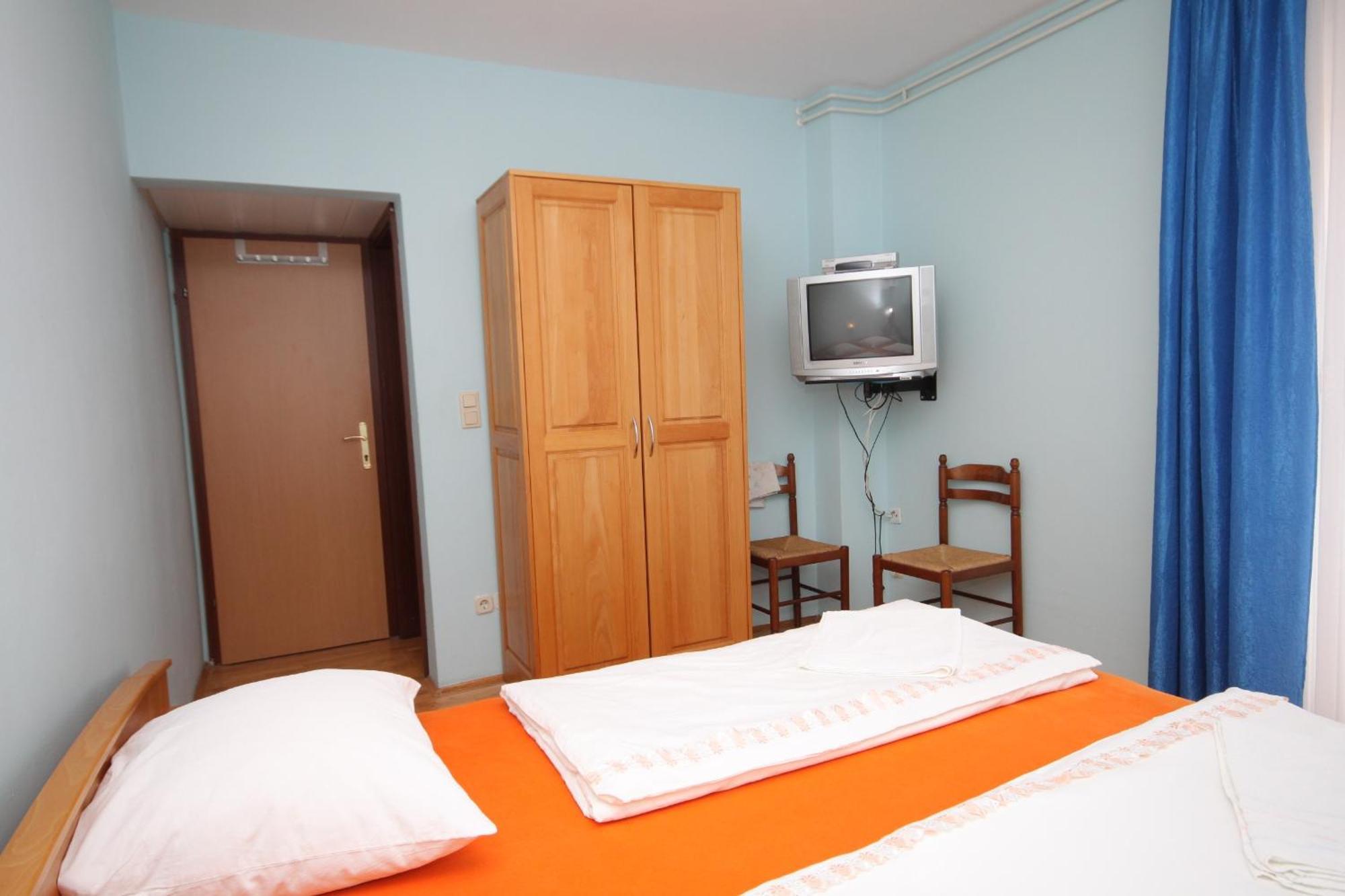 Rooms With A Swimming Pool Peroj, Fazana - 2235 Pokoj fotografie